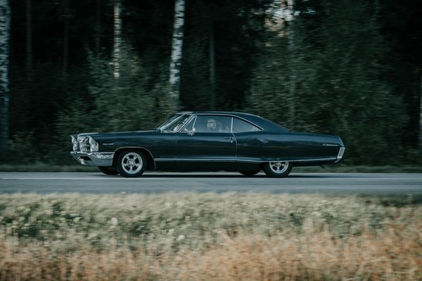 Location de voiture à bordeaux : optimiser ses déplacements et maîtriser son budget